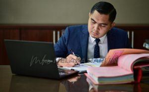 Dr akmal