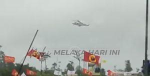 Helikopter mendarat cemas