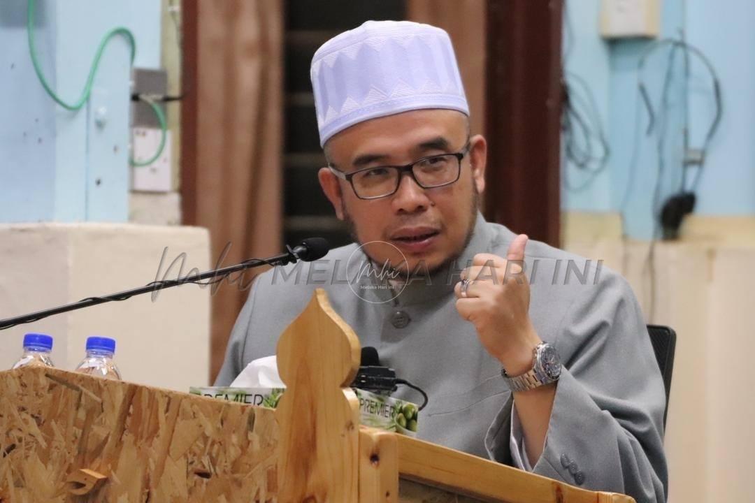 Datuk dr mohd asri zainul abidin
