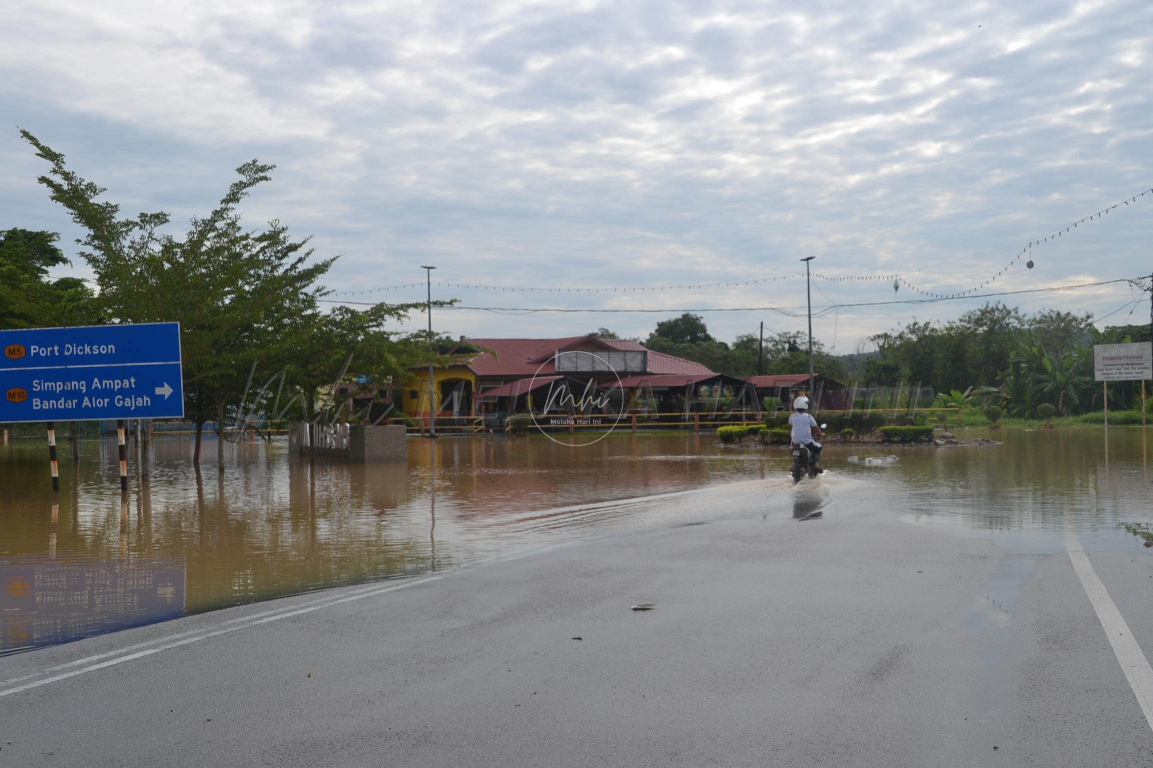 Lubok China banjir lagi