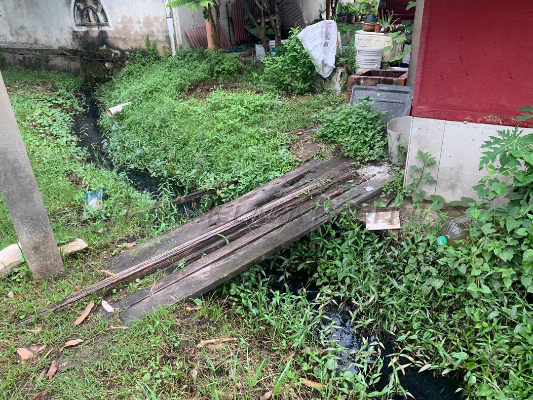 Naik taraf parit atasi banjir kilat Kampung Tujuh