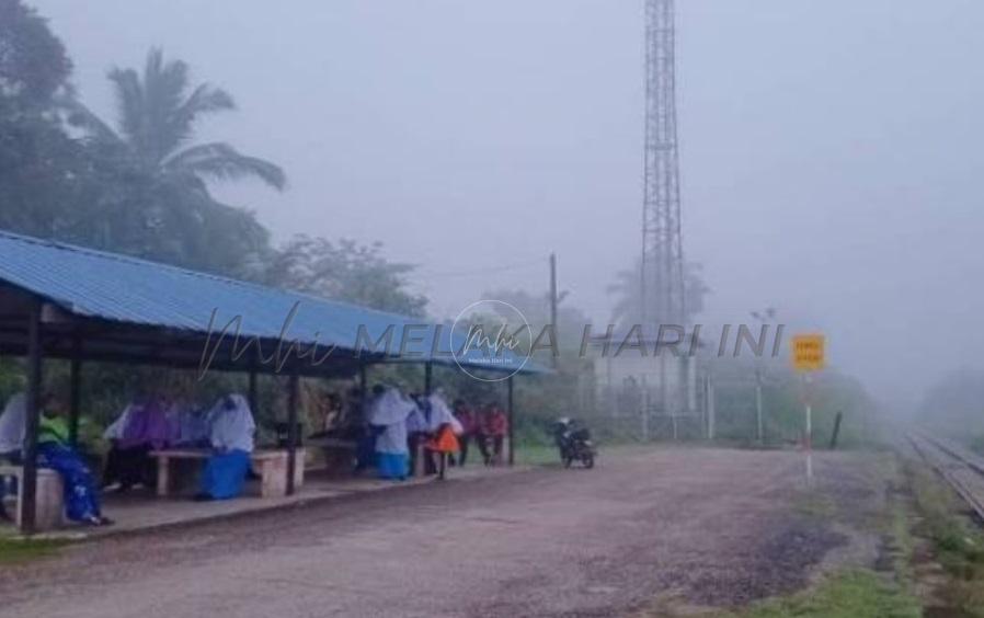 Kereta api tidak berhenti di Kuala Gris, KTM gantung tugas kakitangan