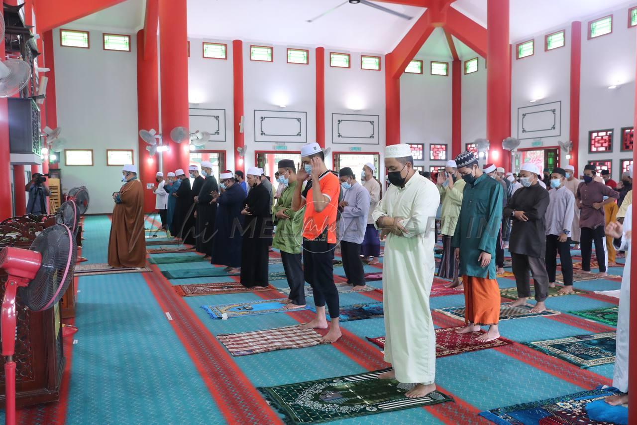 SOP solat di masjid berkesan kekang COVID-19