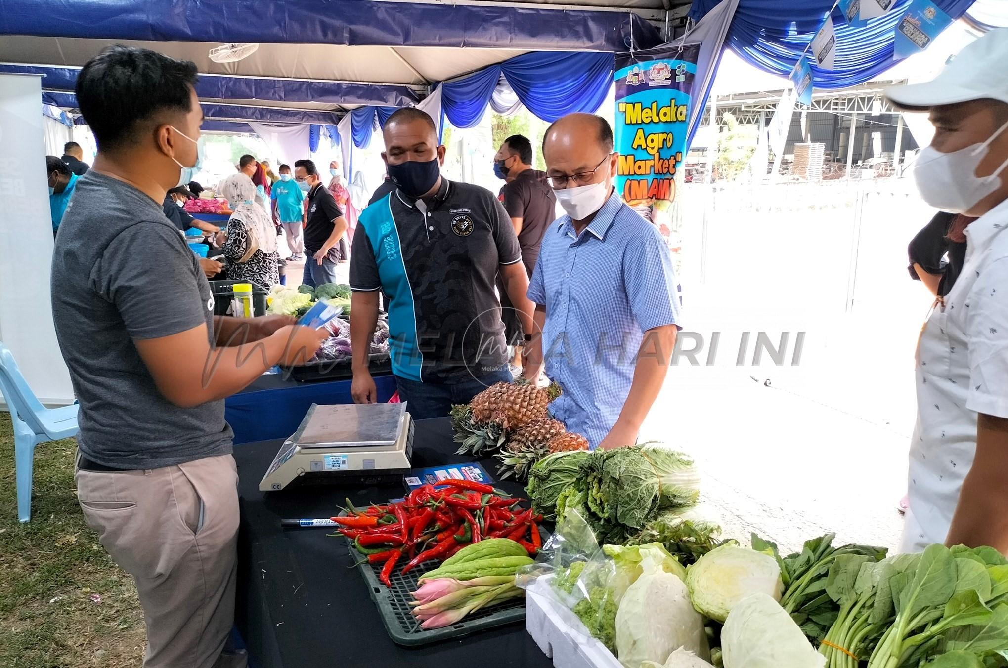 ‘Biasa habis RM100 beli barang dapur, tapi di sini tak sampai RM50’