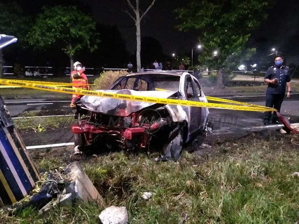 Lelaki rentung kereta terbabas dan terbakar di Seremban