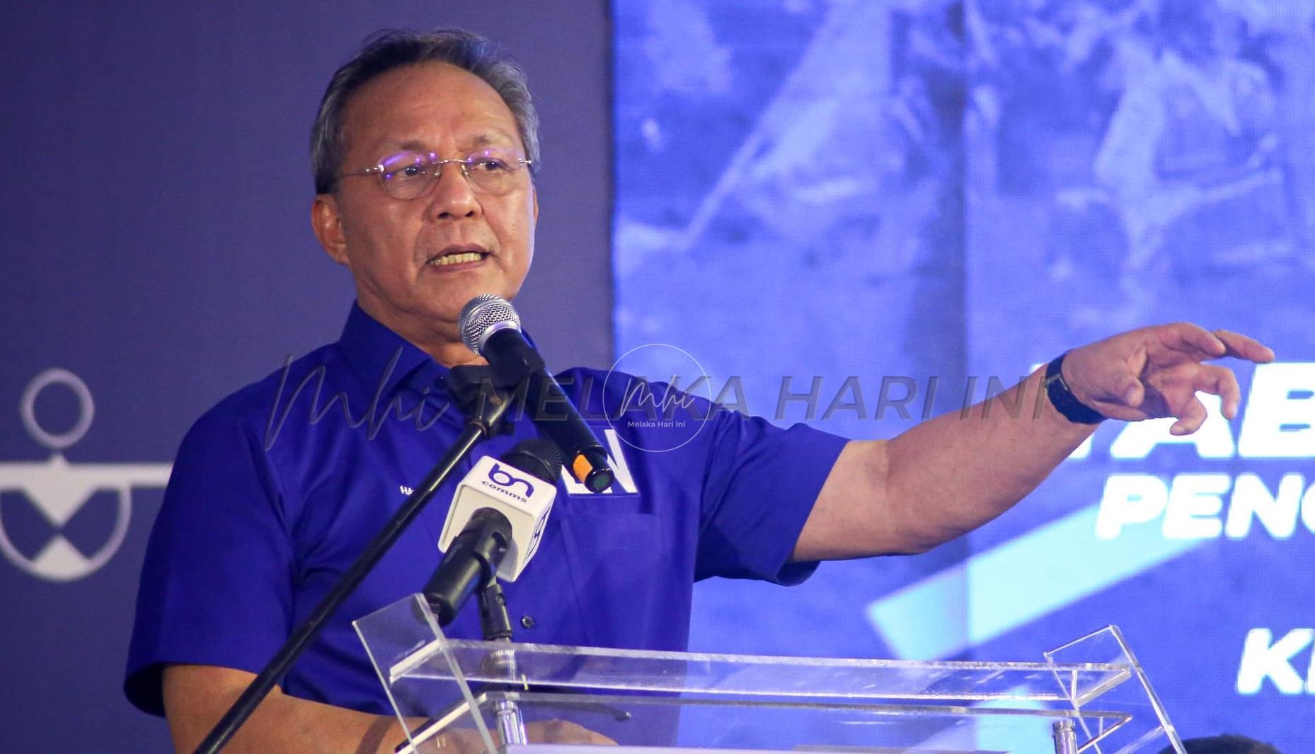 PRN Johor: Pengalaman berkhidmat dengan masyarakat antara kriteria utama calon BN – Hasni