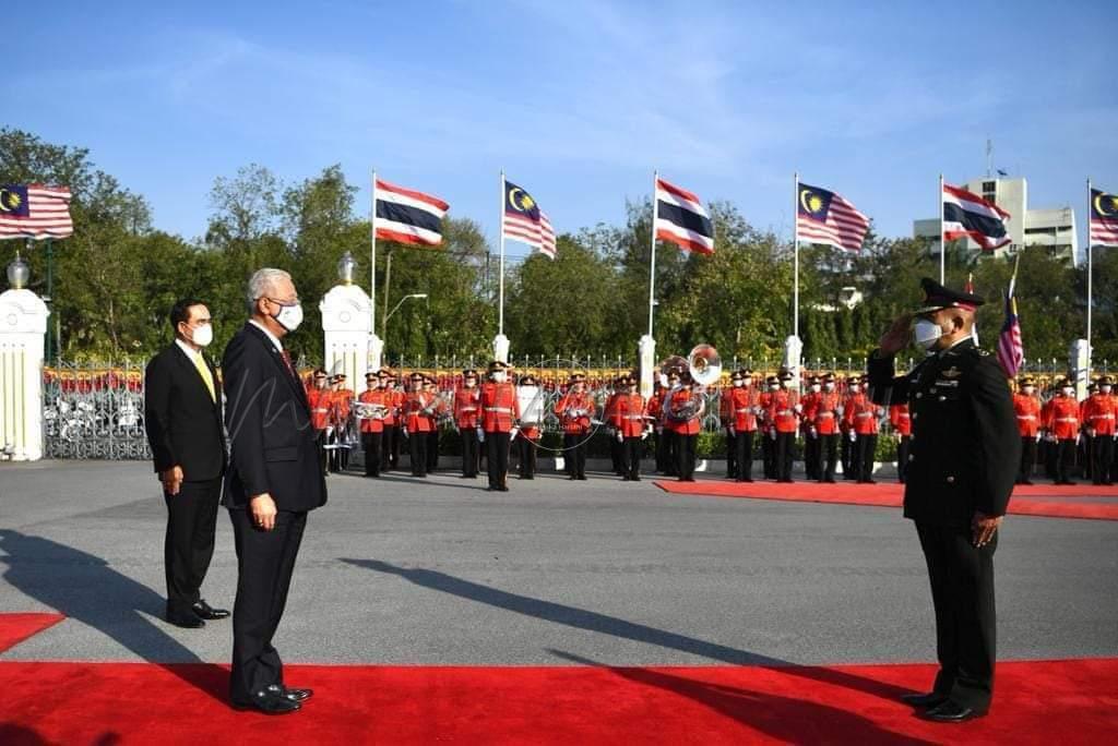 Malaysia guna Bahasa Melayu untuk setiap urusan rasmi negara – PM