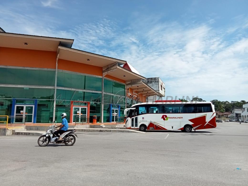 Masjid Tanah Sentral lengang tiada kedai beroperasi