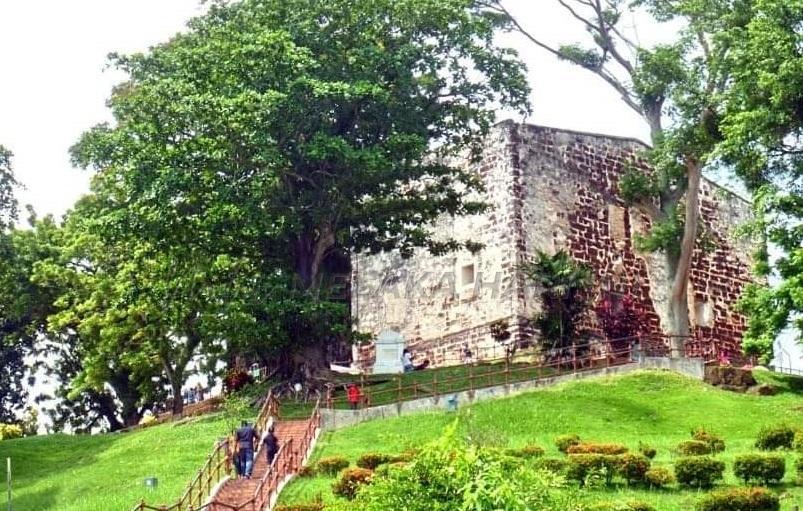 Bkt melaka