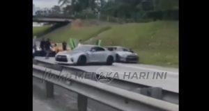Konvoi kereta mewah