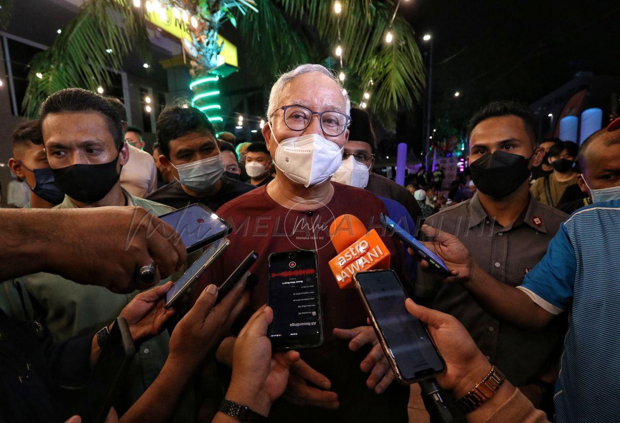 Debat sama Anwar tunggu lepas Ramadan – Najib