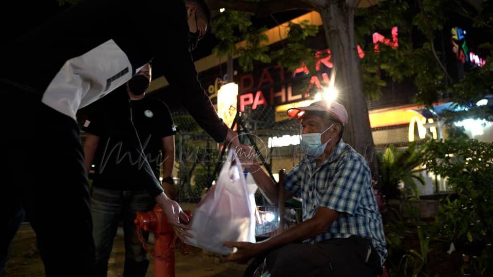 Peduli gelandangan, sifar kemiskinan