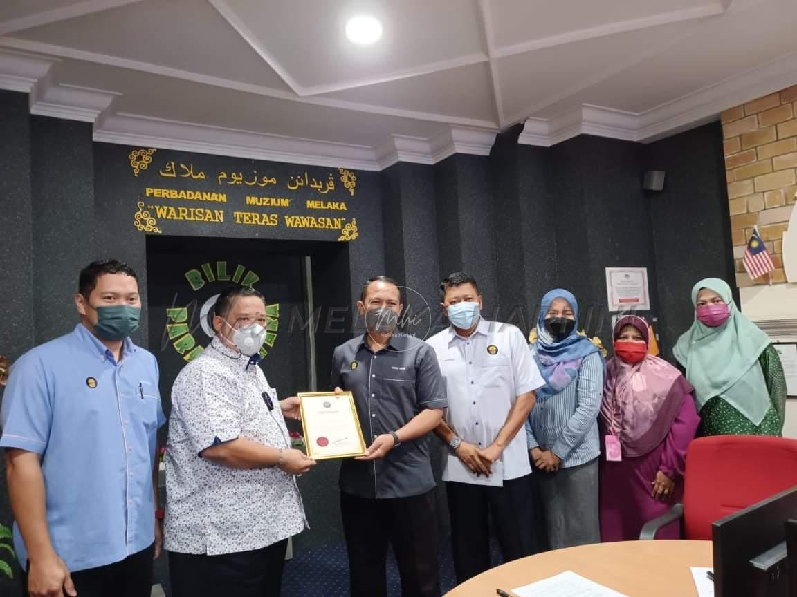 Pulangkan wang pengunjung tercicir, Mohd Nor naikkan imej Melaka, Perzim