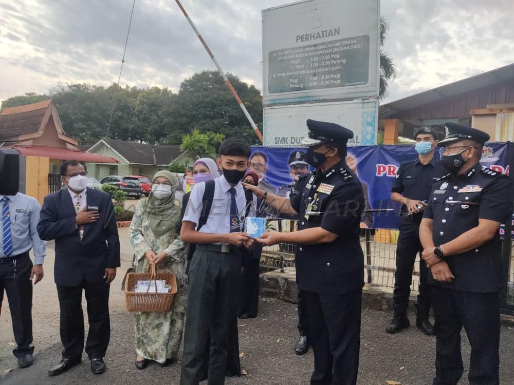 Polis Melaka aktifkan kembali Kelab Pencegahan Jenayah di sekolah
