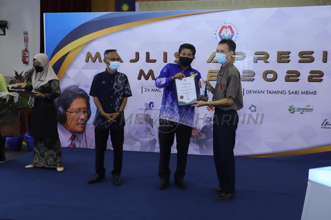 Aduan saya untuk indahkan Melaka