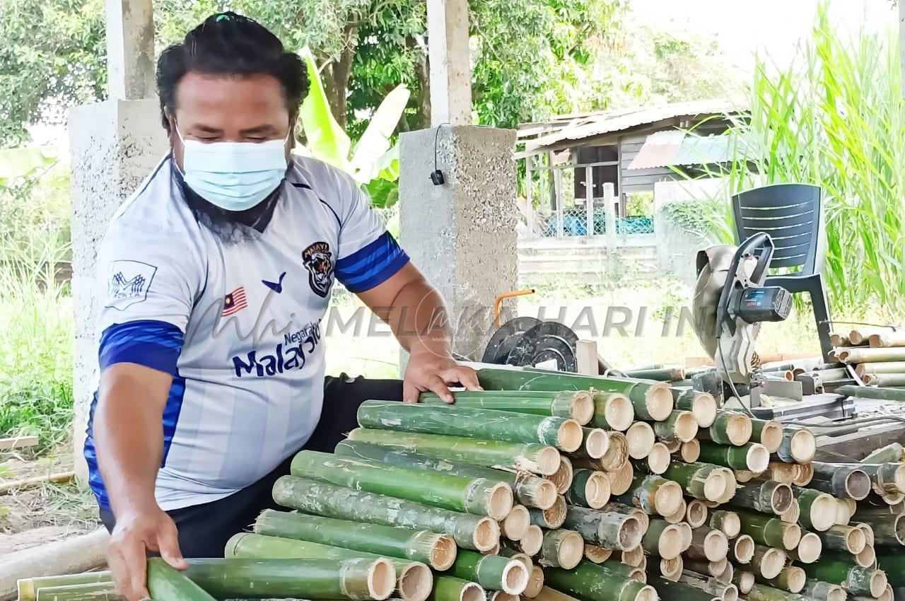 Aidilfitri: ‘Saudagar’ buluh mampu tersenyum lebar