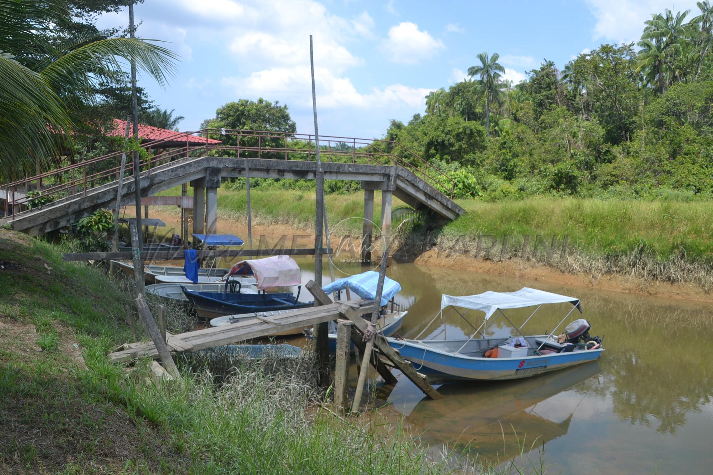 ‘Jangan tuba sungai kami’