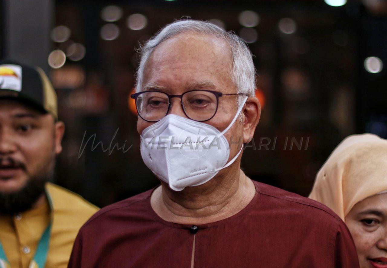 Rakyat mahu RUU Anti Lompat Parti segera dibentangkan – Najib