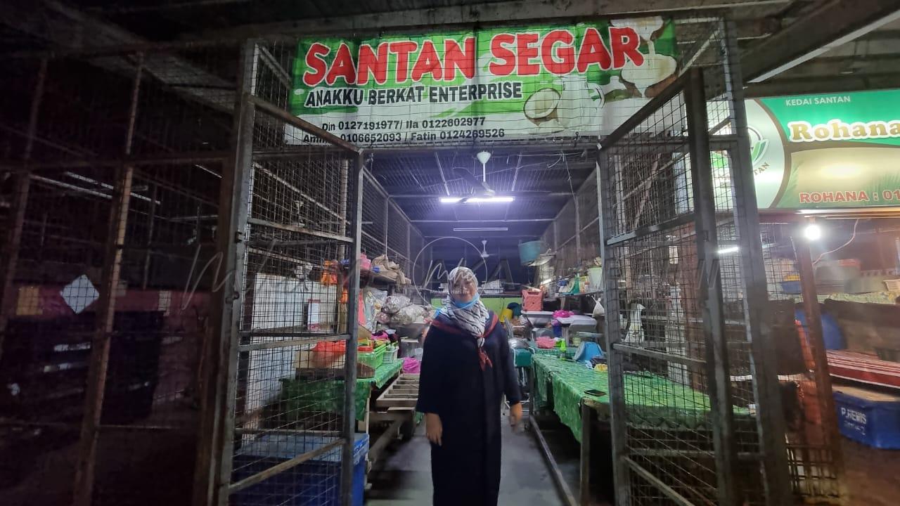 Aidilfitri: Peniaga santan berdepan kerugian sehingga RM10,000