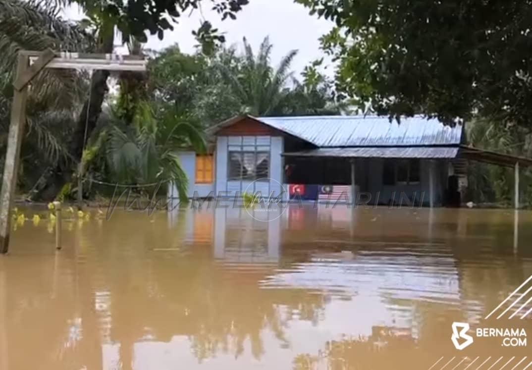 Banjir Pontian: 19 orang masih di PPS petang ini