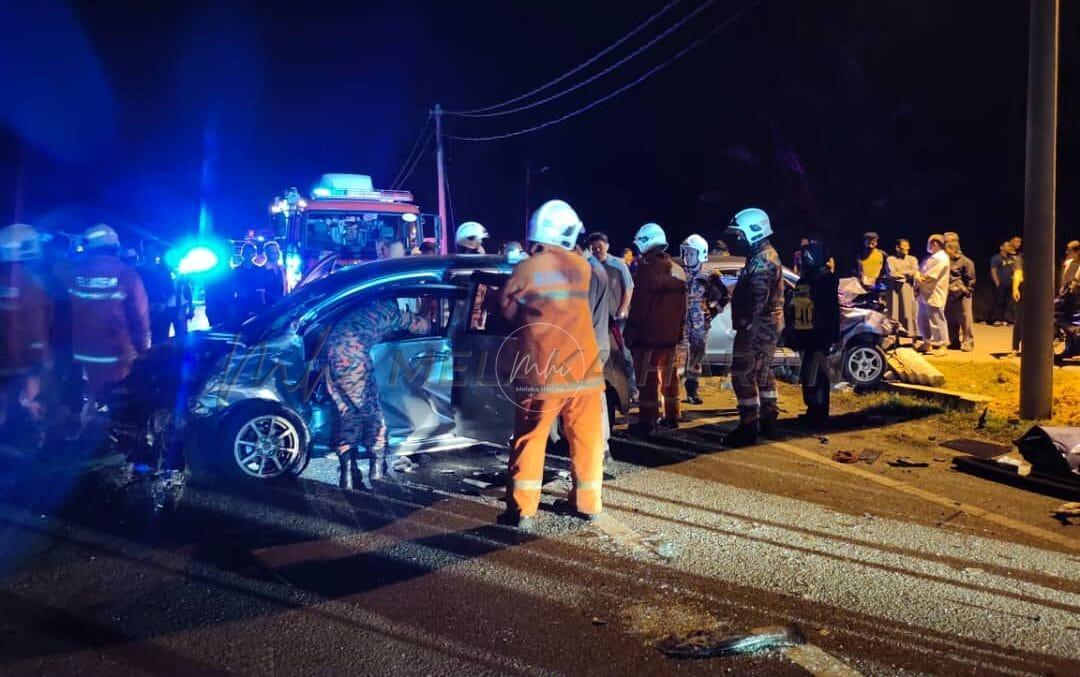 Pelajar MRSM maut, ibu cedera parah dalam kemalangan