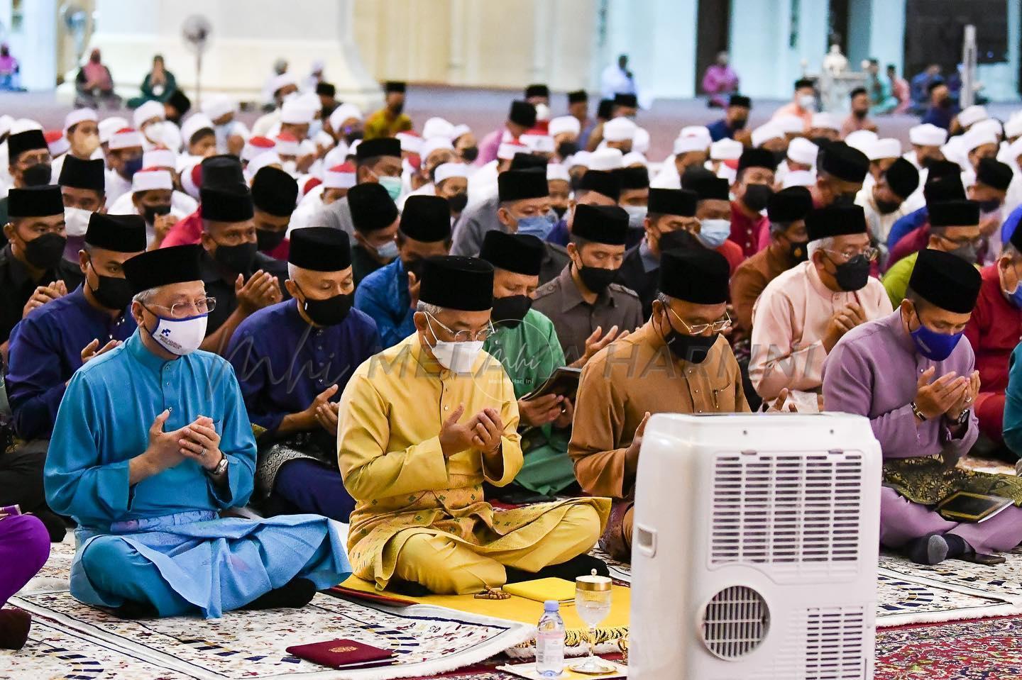 Agong berkenan solat Jumaat di Masjid Wilayah Persekutuan