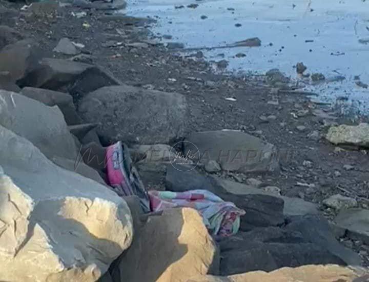 Mayat bayi bersama batu ditemukan dalam bagasi