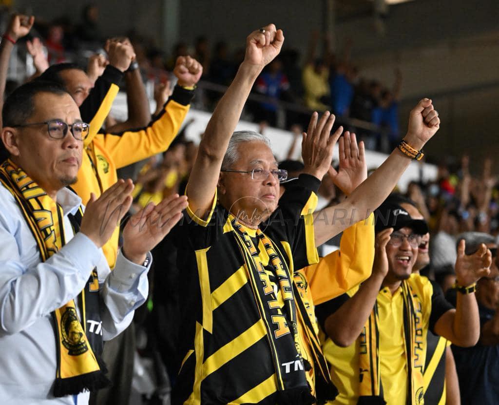 Skuad Harimau Malaya layak ke Piala Asia 2023: Imbuhan dibincang minggu hadapan – PM