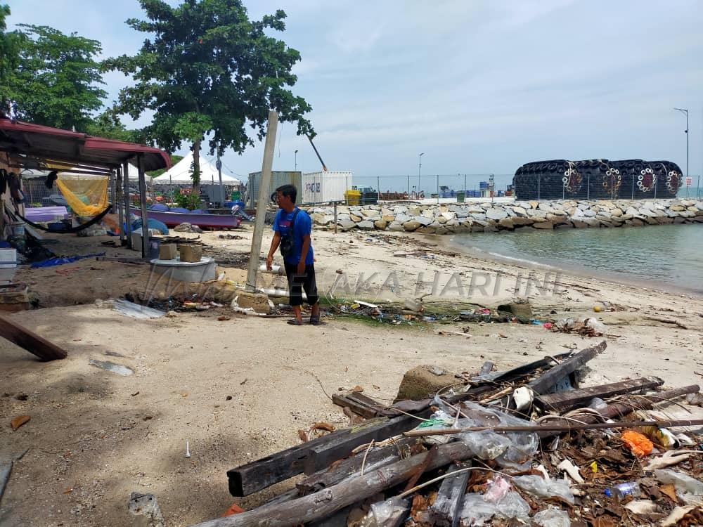 Nelayan Pantai Rombang mahu rumah bot