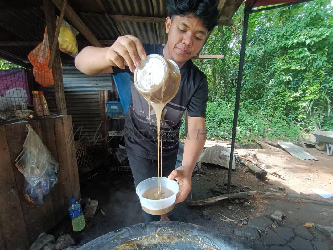 Dodol kayu api bangkitkan aroma klasik