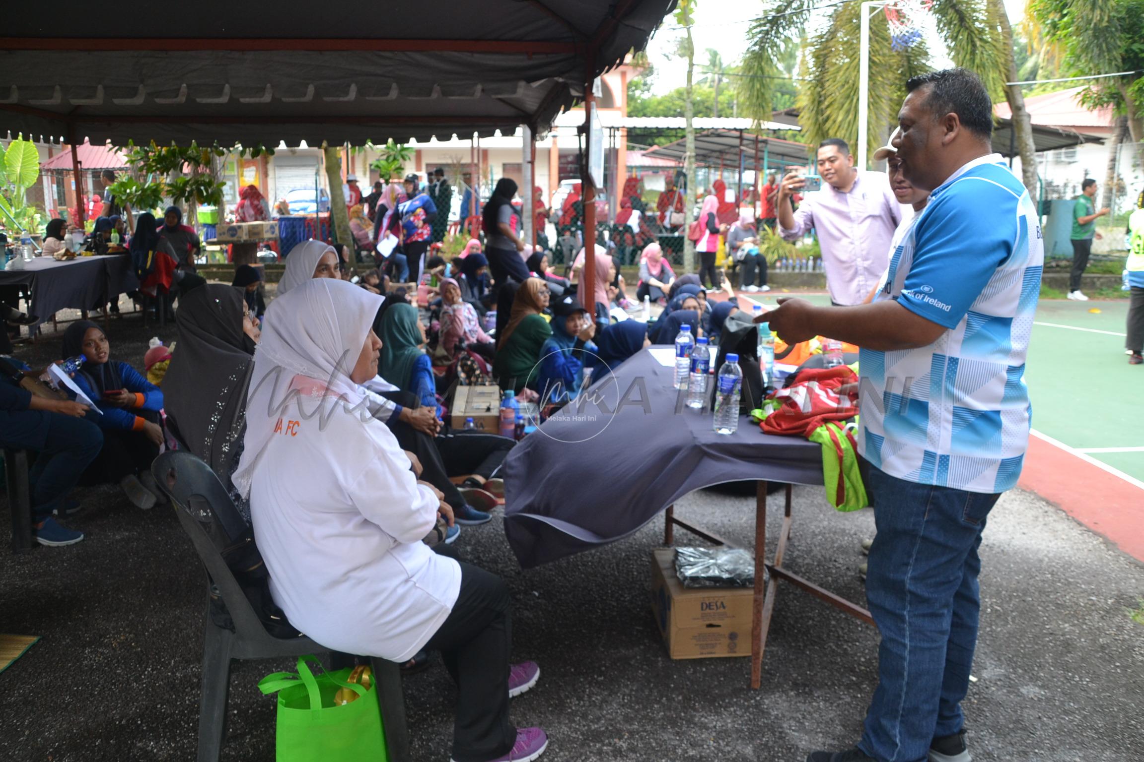 Lebih 1,500 belia serbu Karnival Kerjaya Anak Muda DUN Ayer Limau