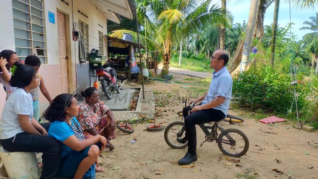 Masyarakat Orang Asli Bukit Besar teruja jalan raya dinaik taraf