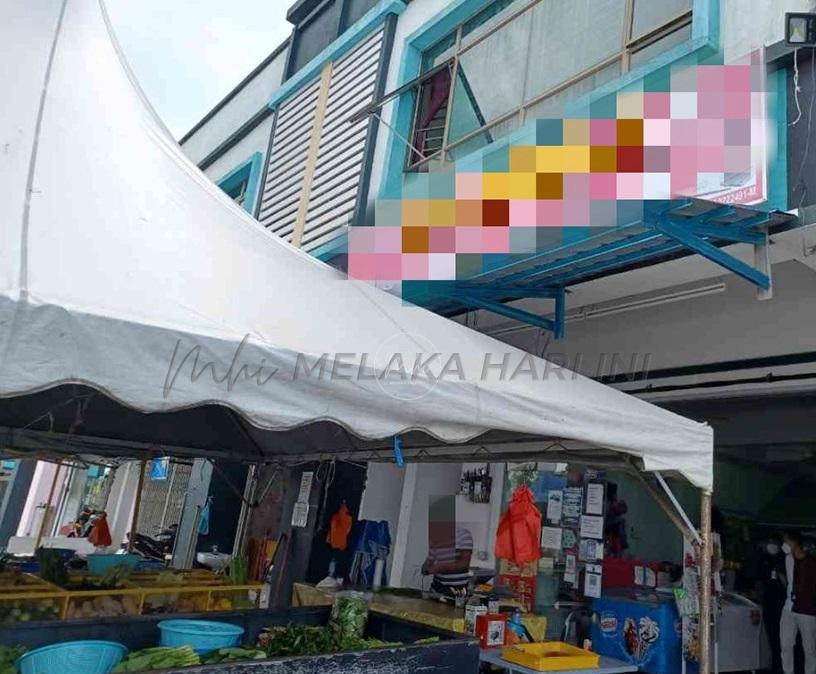 Penyamaran KPDNHEP Melaka temui premis jual minyak masak peket RM3.50