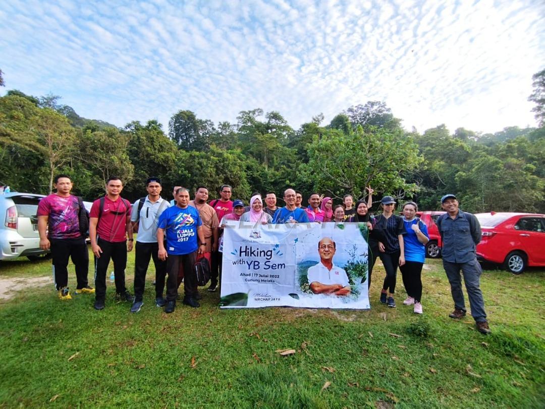 ‘Team’ Hee Sem tawan Bukit Gapis