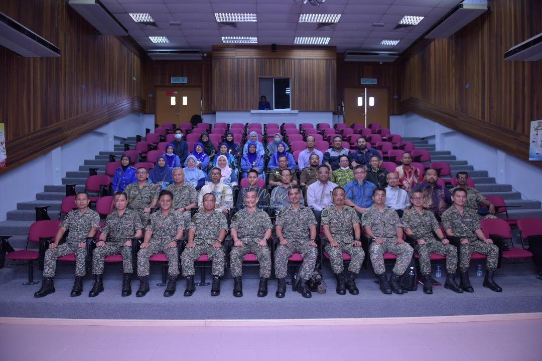 Tentera darat kerjaya pilihan graduan politeknik