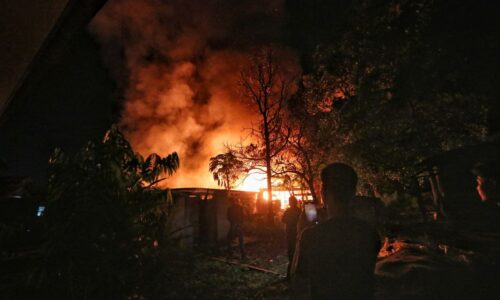 Lelaki melecur di tangan, lima penghuni lain selamat