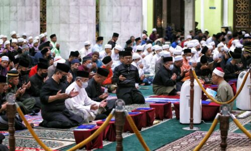 Lebih 2,000 sertai bacaan Yasin dan doa kesyukuran Melaka