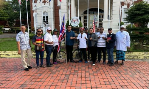 Usia bukan penghalang bekas wartawan pusing Semenanjung Malaysia