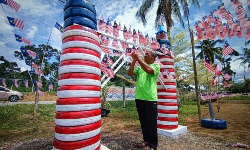 Ubah tayar terpakai jadi Menara KLCC