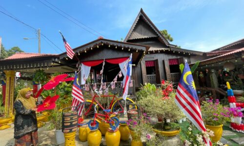 Rumah berhias merdeka