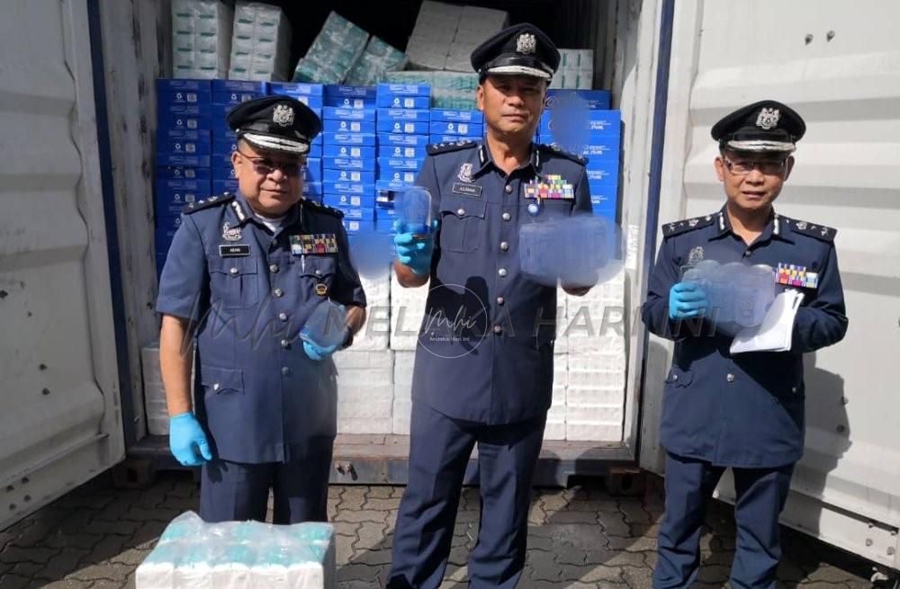 Kastam rampas minuman keras bernilai lebih RM1.56 juta di Pelabuhan Sepanggar