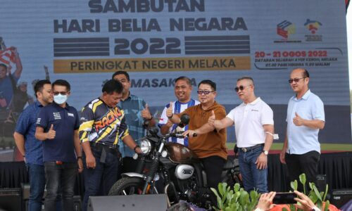 Konvoi motosikal berkuasa tinggi semarak Merdeka Melaka