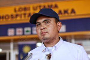 Photo 6086978349864955883 y