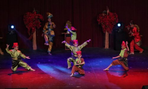 Festival Tari Malaysia Zon Selatan milik Aadyamaatra Artisukma UKM