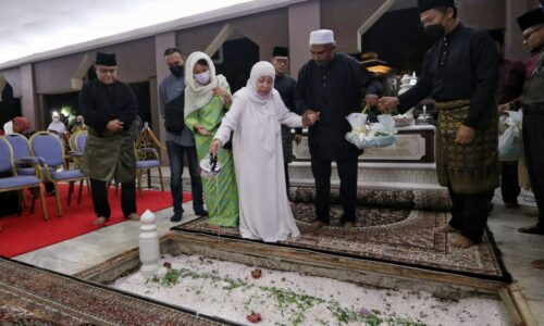 Allahyarham Mohd Adib, selamat dikebumikan di Makam Pahlawan