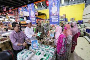 Photo 6159011960805503108 y