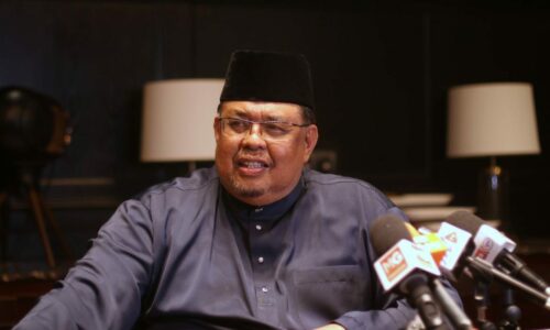 Gilap permata Tanjung Bidara