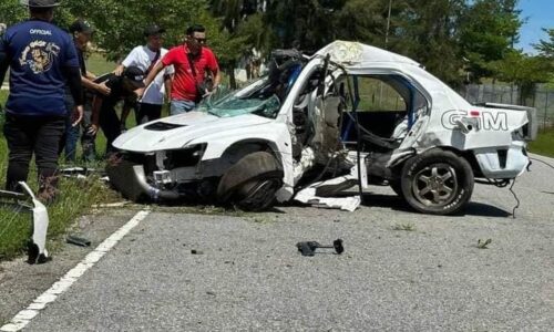 Pelumba drag maut ketika perlumbaan