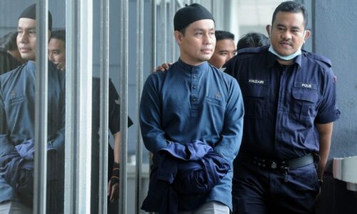 PU Azman hadapi lima tuduhan lakukan amang seksual terhadap dua remaja lelaki