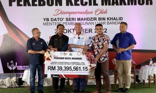 Lebih 200,000 pekebun kecil RISDA terima bantuan musim tengkujuh